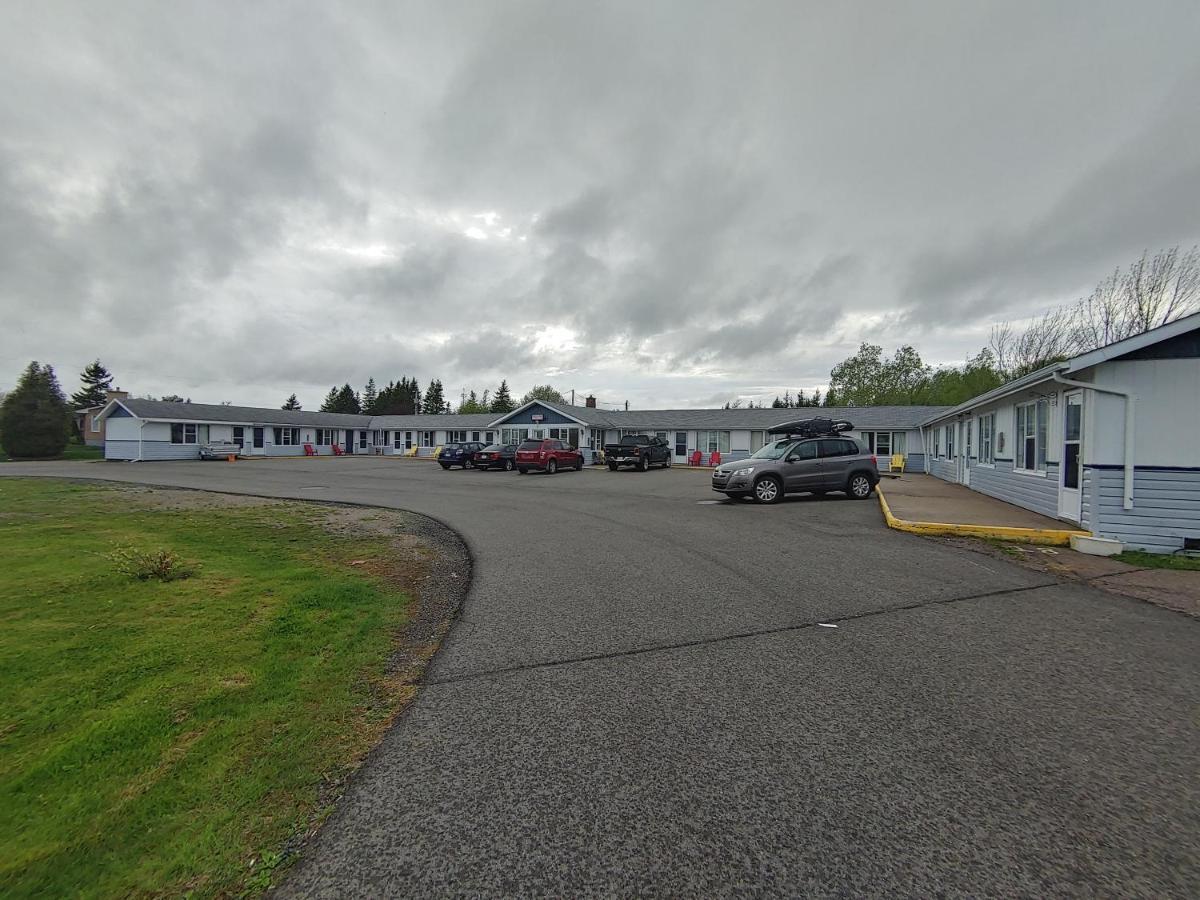 Highland Motel Норт-Сидней Экстерьер фото